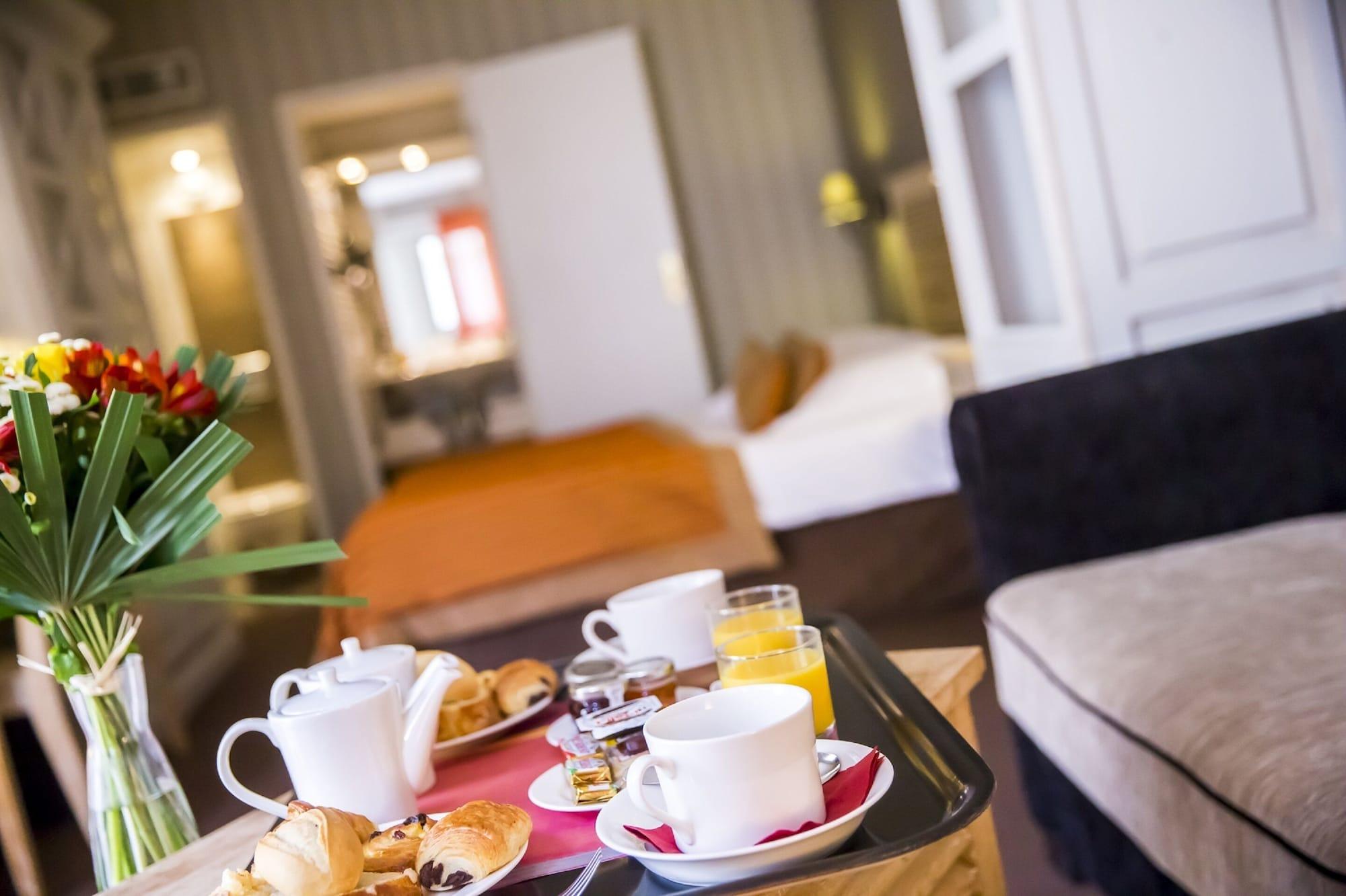 Almoria Hôtel&SPA Deauville Ngoại thất bức ảnh